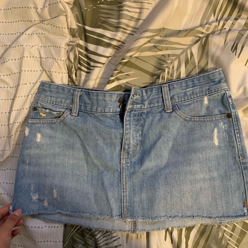 Light wash denim vintage mini skirt